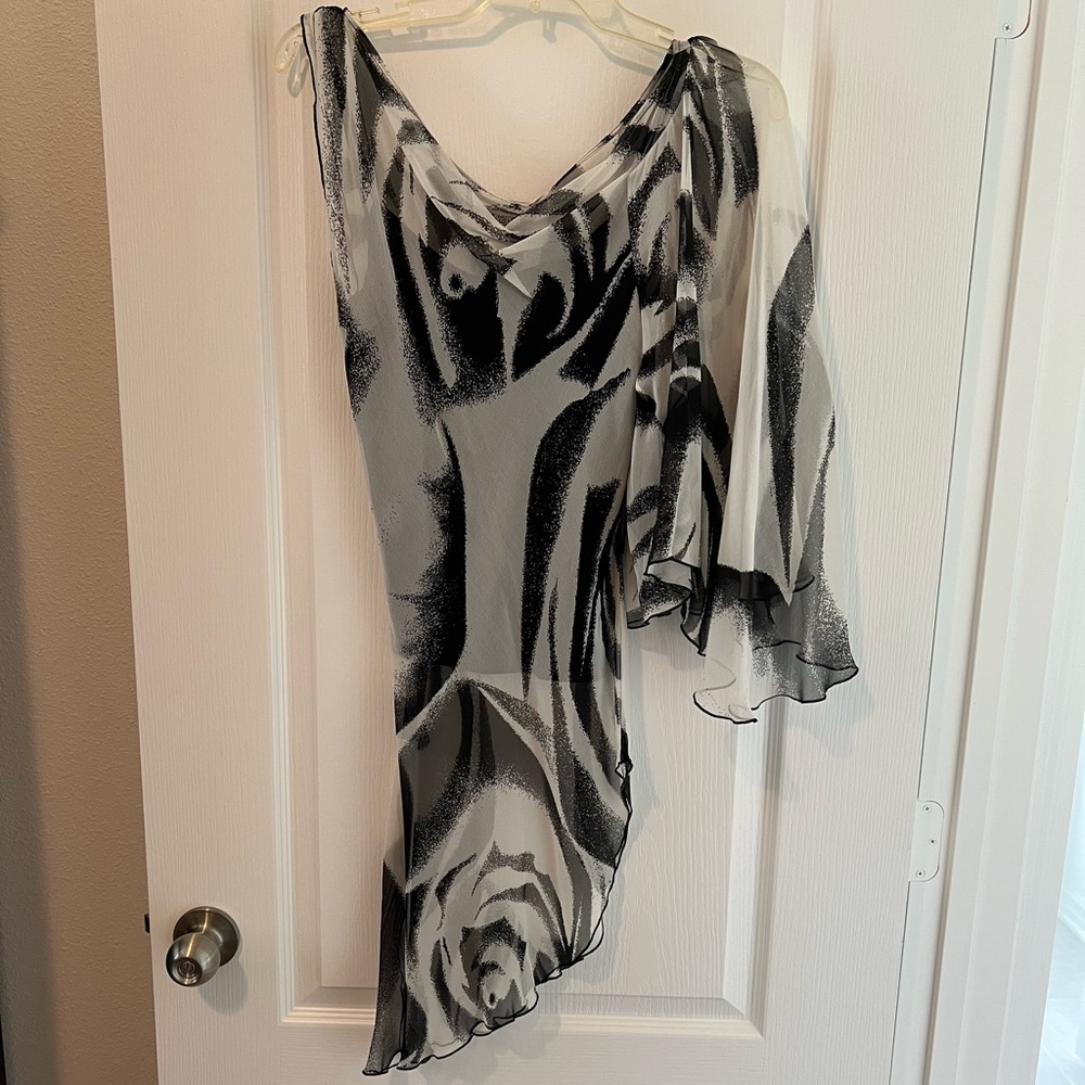 Diane Von Furstenberg Asymmetrical Silk Top- Sheer with inside cami- Size 2